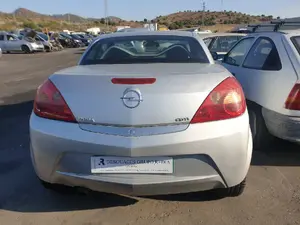 OPEL TIGRA TWIN TOP foto 5