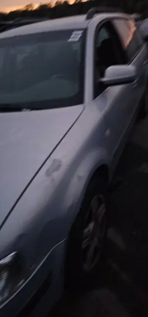 VOLKSWAGEN PASSAT VARIANT (3B5) foto 3