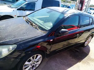 OPEL ASTRA H BERLINA foto 2