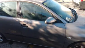 SEAT IBIZA (6L1) foto 13