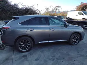 LEXUS RX (GGL1/GYL1) foto 10