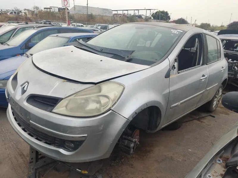 RENAULT CLIO III
