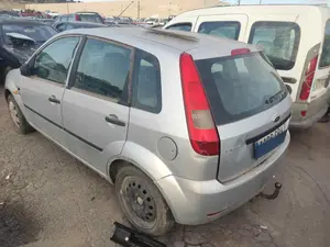 FORD FIESTA (CBK) foto 7