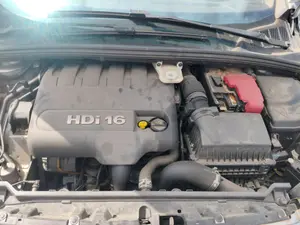 PEUGEOT 308 SW foto 12