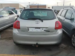 TOYOTA AURIS (E15) foto 2