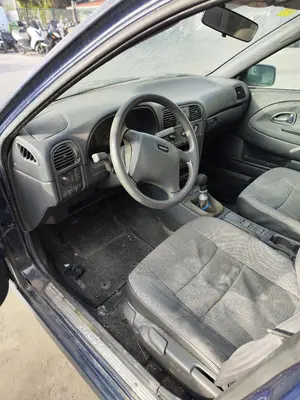 VOLVO S40 BERLINA foto 6