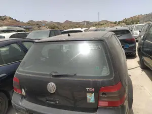 VOLKSWAGEN GOLF IV BERLINA (1J1)(10.1997) foto 5