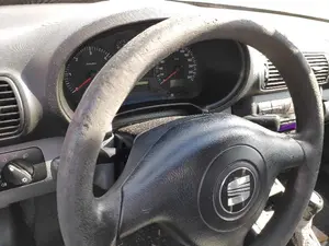 SEAT LEON (1M1) foto 2