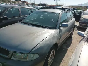 AUDI A4 AVANT (B5) foto 5