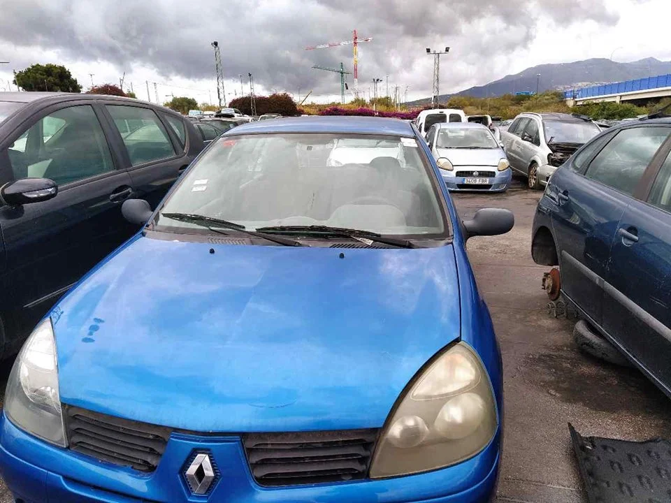 RENAULT CLIO II FASE II (B/CB0)