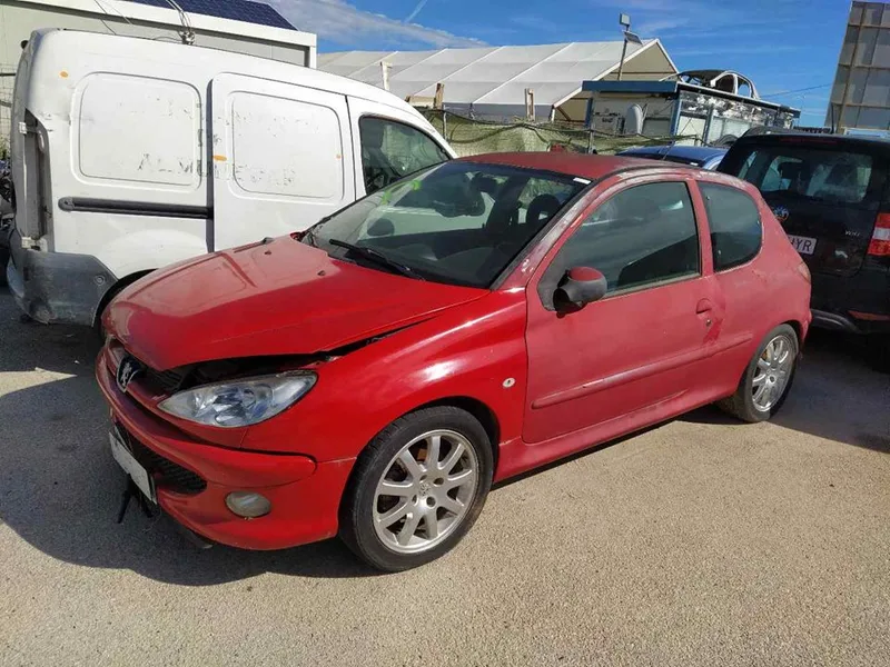 PEUGEOT 206
