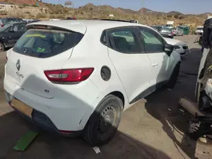 RENAULT CLIO IV foto 3