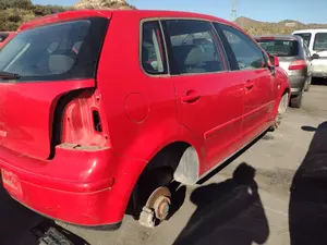 VOLKSWAGEN POLO IV (9N1) foto 5