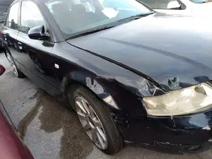 AUDI A4 BERLINA (8E) foto 3