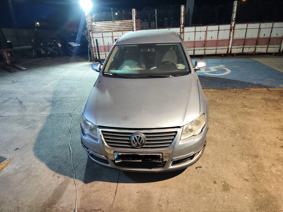 VOLKSWAGEN PASSAT BERLINA (3C2)