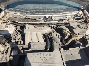 JAGUAR X-TYPE foto 7