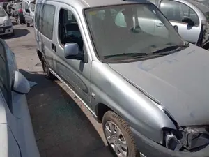 PEUGEOT PARTNER (S1)(07.1996) foto 3