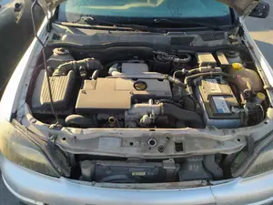 OPEL ASTRA G BERLINA foto 4