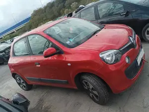 RENAULT TWINGO III foto 4