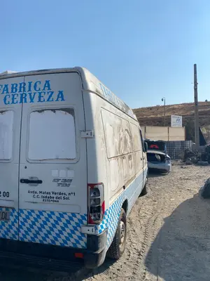 VOLKSWAGEN LT FURGÓN/COMBI foto 5
