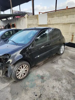 RENAULT CLIO III foto 7