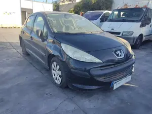 PEUGEOT 207 foto 6