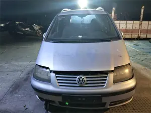 SEAT ALHAMBRA (7V9) foto 1