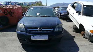 OPEL VECTRA C BERLINA foto 1