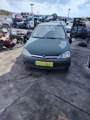 OPEL CORSA C foto 1