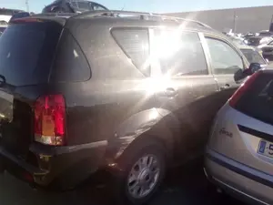 SSANGYONG REXTON foto 10