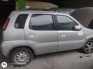 SUZUKI IGNIS (RG/FH) foto 3