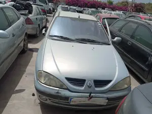 RENAULT MEGANE I FASE 2 CLASSIC (LA...) foto 1