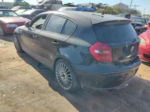 BMW SERIE 1 BERLINA (E81/E87) foto 6