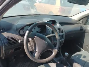 PEUGEOT 206 foto 5