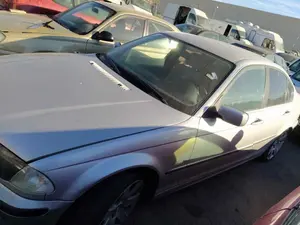 BMW SERIE 3 BERLINA (E46) foto 6