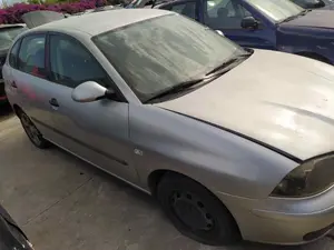 SEAT IBIZA (6L1) foto 5
