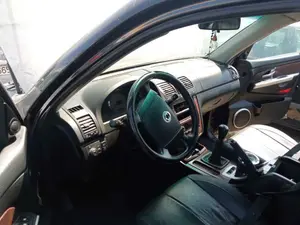 SSANGYONG REXTON foto 2