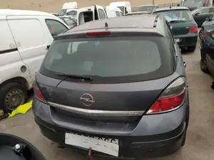 OPEL ASTRA H BERLINA foto 4