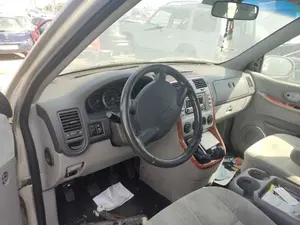 KIA CARNIVAL II (FL) foto 2