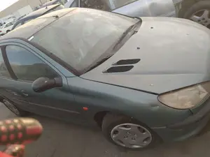 PEUGEOT 206 foto 6