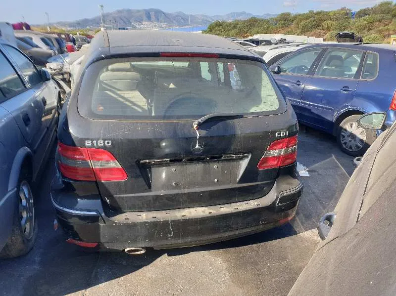 MERCEDES-BENZ CLASE B (BM 245)
