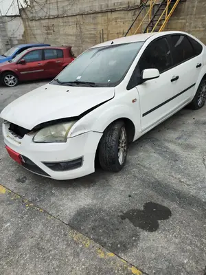 FORD FOCUS BERLINA (CAP) foto 3