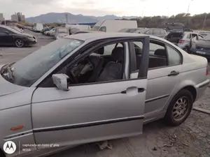 BMW SERIE 3 BERLINA (E46) foto 5
