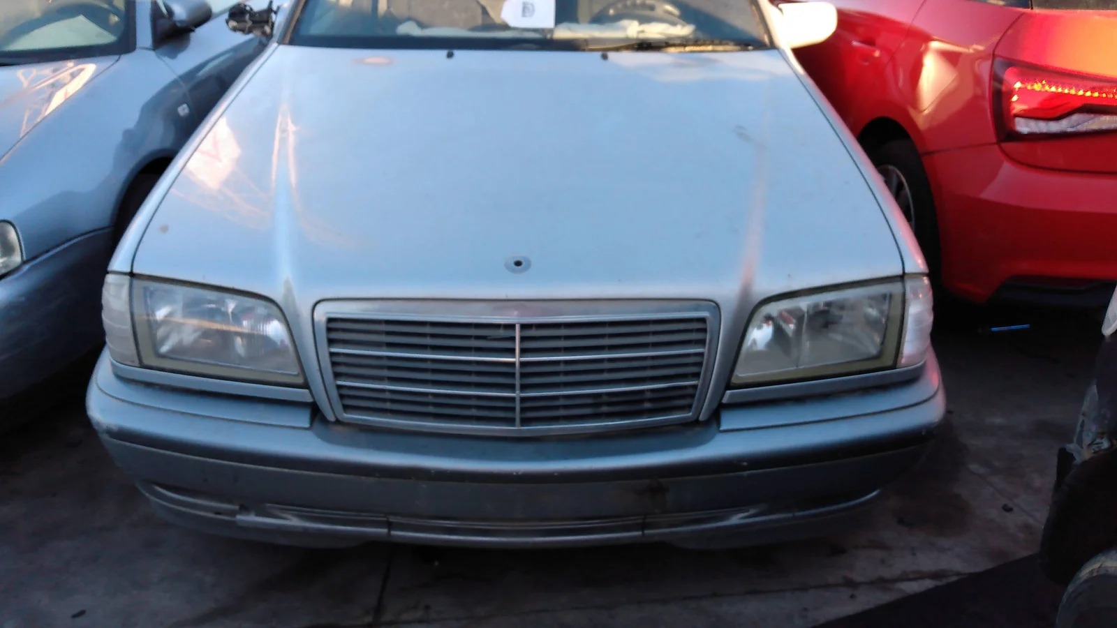 MERCEDES-BENZ CLASE C (BM 202) BERLINA