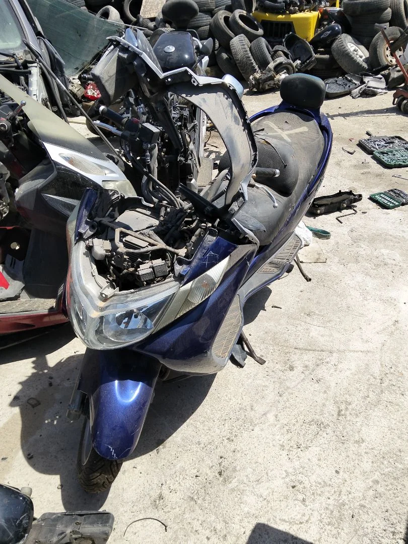 SUZUKI BURGMAN 200 / 250