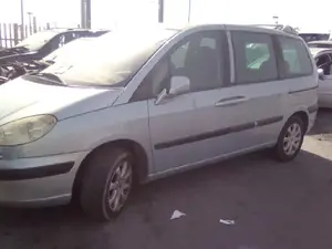 PEUGEOT 807 foto 9