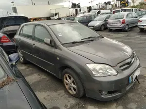 TOYOTA COROLLA (E12) foto 5