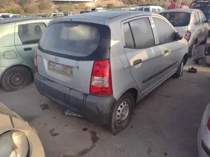 KIA PICANTO (SA) foto 3