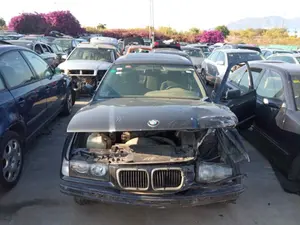 BMW SERIE 3 BERLINA (E36) foto 1