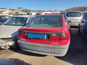 RENAULT LAGUNA (B56) foto 3
